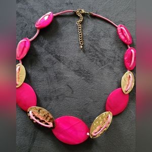 Fusha and gold necklace